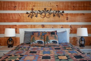 3 chambres, fer et planche à repasser, Wi-Fi gratuit, draps fournis