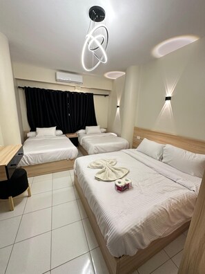Studio Apartment R-308 | Desk, laptop workspace, free WiFi - Downtown Keys (Hurghada)