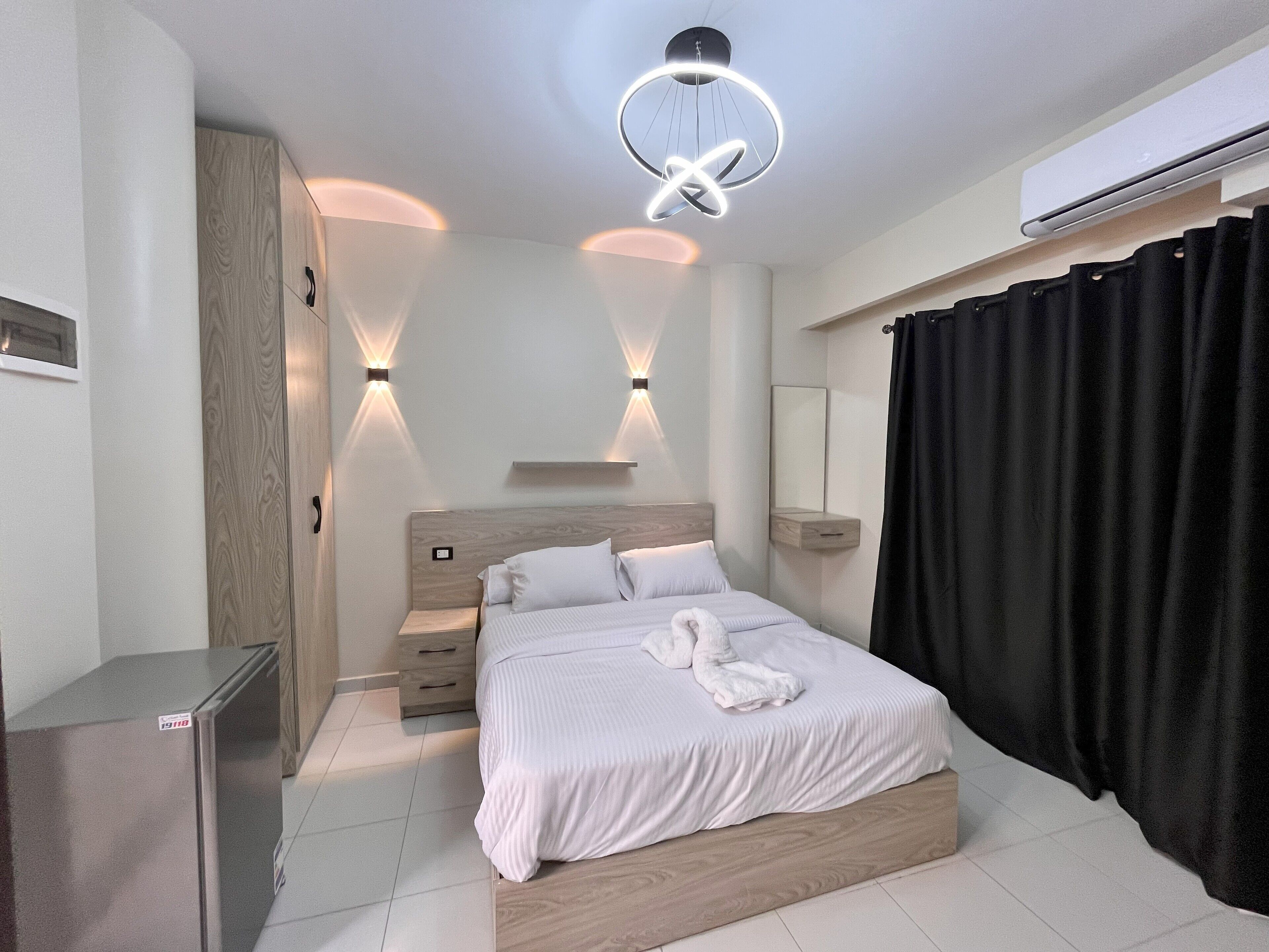 Desk, laptop workspace, free WiFi