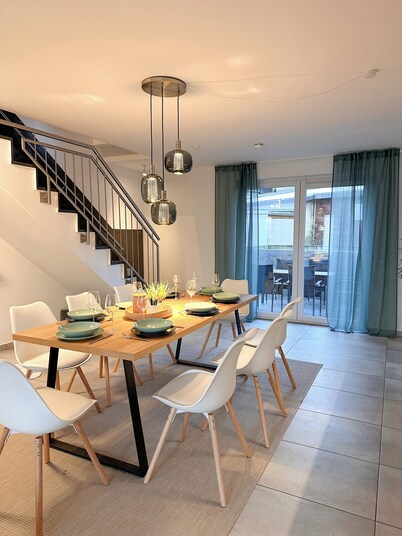 HomeVibes | Luxury house 130 sqm | 13 min to Cologne | 2.5 bathrooms & terrace