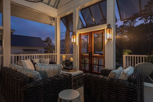 The Boathouse at River Dunes, Private Coastal Retreat with Pool & 4 Guest Houses