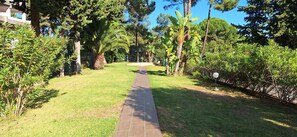 Jardines del alojamiento