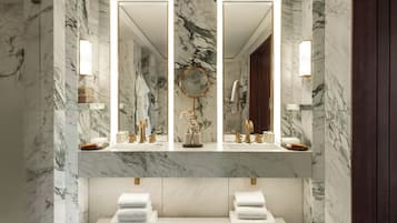 Separate bathtub and shower, deep-soaking bathtub, rainfall showerhead