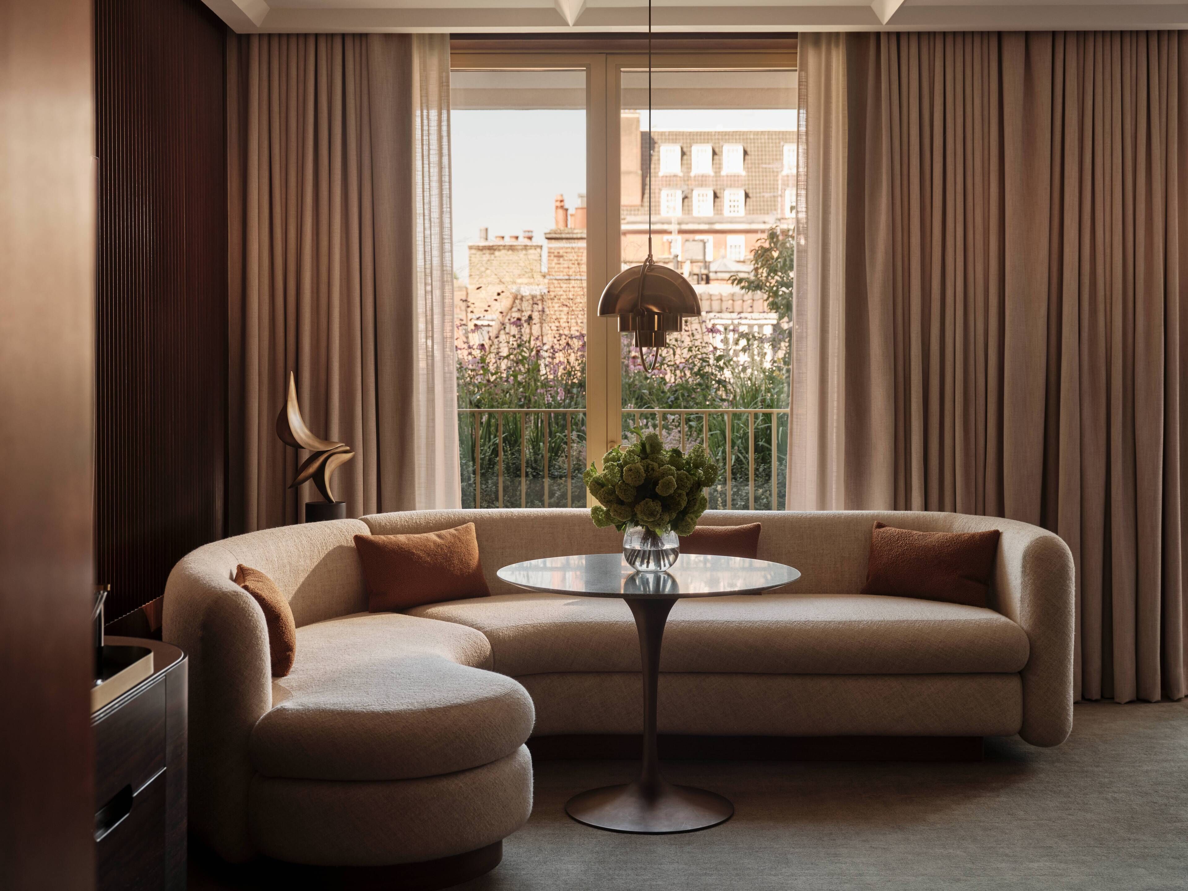 Premium bedding, free minibar, in-room safe, desk