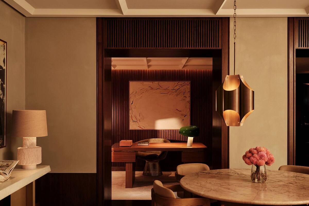 Premium bedding, minibar (free items), in-room safe, desk