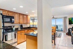 Fridge, microwave, oven, stovetop - ☀️Wow Oceanfront Views 2BR-2BA Condo Ponce Inlet King Suite, Pool Stunning Views☀️ (Ponce Inlet)