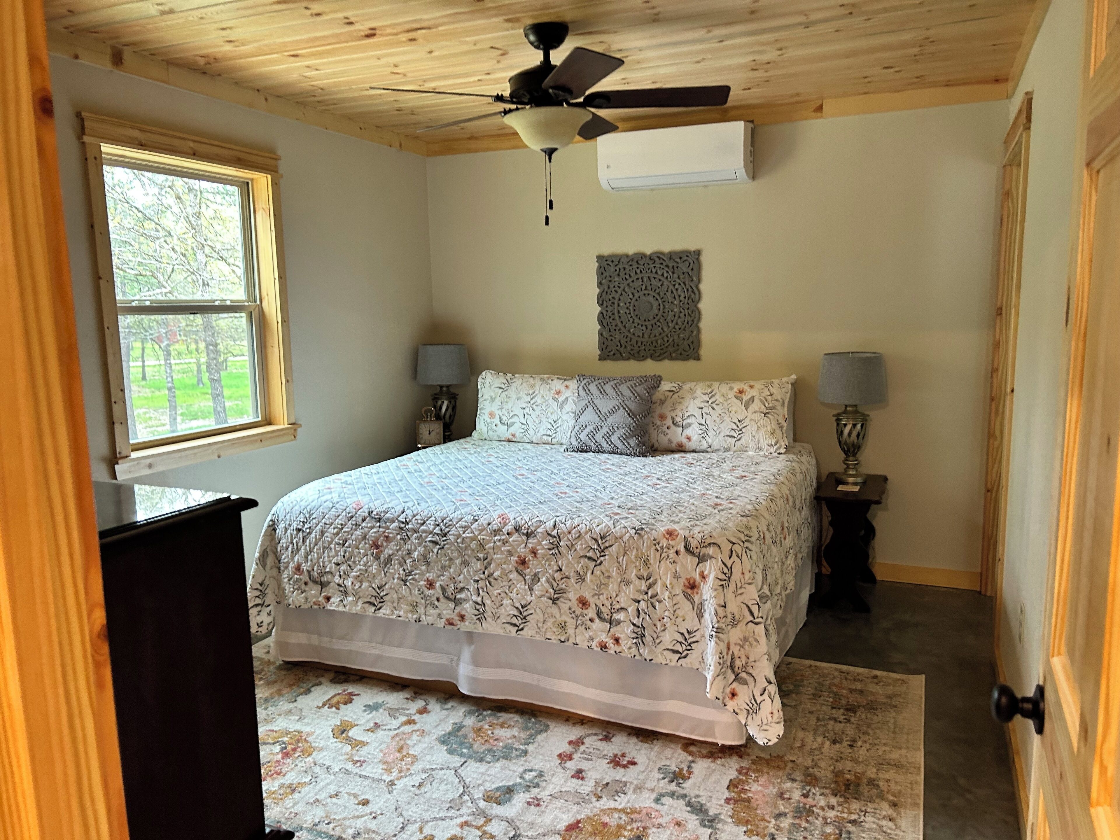 2 Schlafzimmer, Bügeleisen/Bügelbrett, Reisekinderbett, kostenloses WLAN