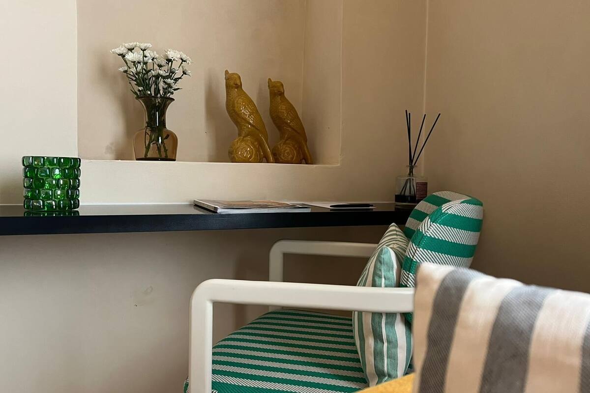 Chambre Double, 1 très grand lit, vue ville | 1 chambre, literie de qualité supérieure, couette en duvet d'oie