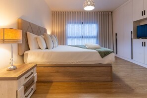 2 chambres, fer et planche Ă repasser, accĂšs Ă Internet, literie fournie