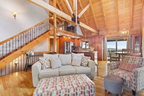 Smart-tv och eldstad