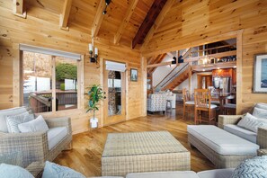 TV connectée, cheminée