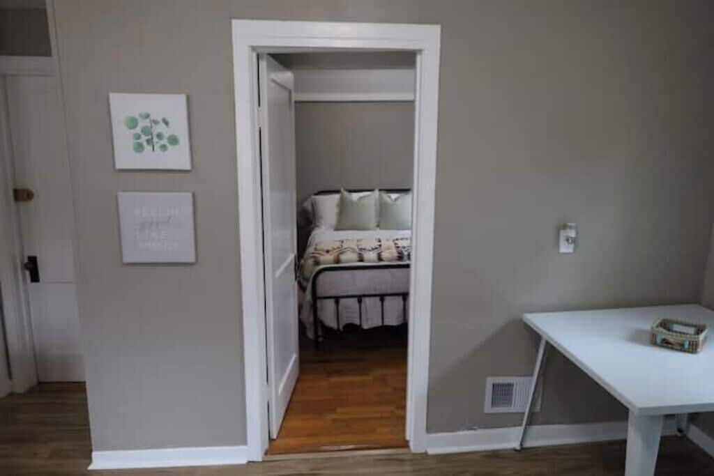 1 室のベッドルーム、アイロン / アイロン台、WiFi、ベッドシーツ