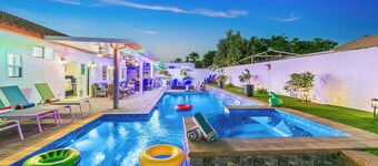 Thousand Palms Escape Family Friendly, Arcade, Pool Fun Games