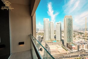 City view from property - Studio with Superb View Downtown (Dubai)