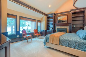 6 bedrooms, desk, iron/ironing board, travel cot - Spacious 6-Bedroom Mountain Home –Minutes from Park City’s Year-Round Adventures (Kamas)