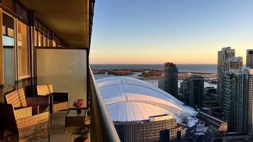 Family Apartment, Lake View | 3 bedrooms, free WiFi