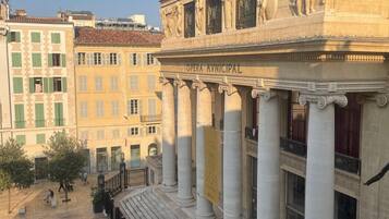 Basic-Doppelzimmer, Stadtblick | Ausblick vom Zimmer