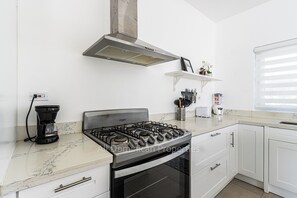 Villa, 3 Bedrooms, Accessible, Smoking | Interior