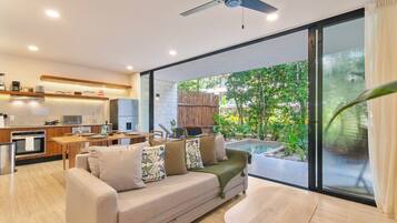 Departamento Deluxe, alberca privada | Vista desde la habitación