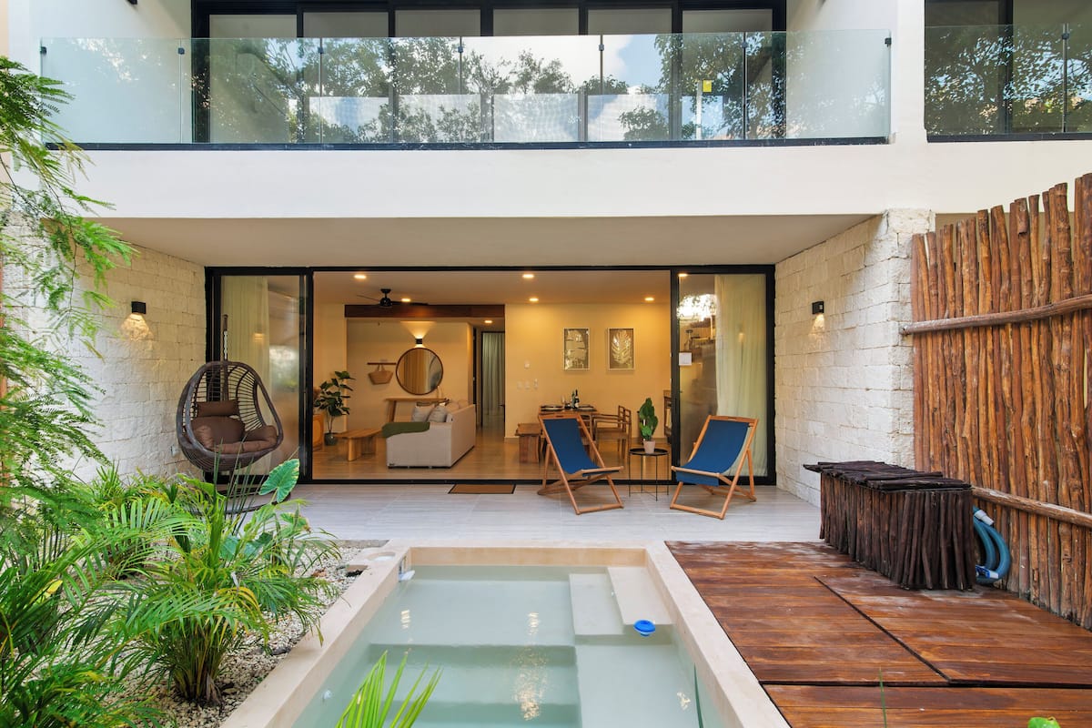 Deluxe Apartment, Garden View | Private pool