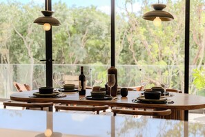 익스클루시브 아파트 | 다이닝룸