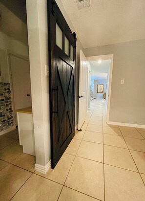 Interior - Charming 2BE/2BA condo on Preston in Dallas (Dallas)