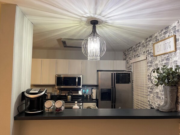 Private kitchen - Charming 2BE/2BA condo on Preston in Dallas (Dallas)