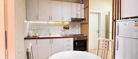 Comfort Apartment, 1 Bedroom | Private kitchen | Electric kettle