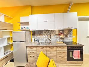 Superior Apartment, 1 Queen Bed | Private kitchen | Electric kettle - BSB Apartment (Tirana)