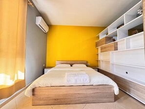Superior Apartment, 1 Queen Bed | 1 bedroom, soundproofing, iron/ironing board, free WiFi