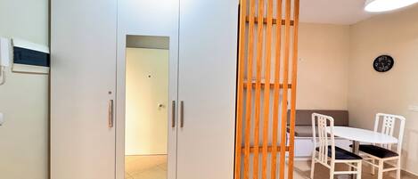 Appartement Confort, 1 chambre | Cuisine privée | Bouilloire électrique