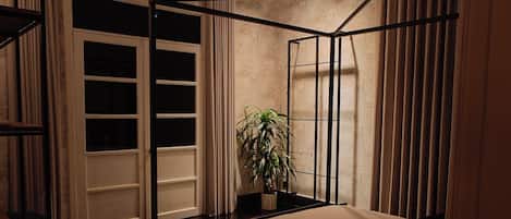 Superior Room, Courtyard View | Premium bedding, down duvets, minibar, free WiFi