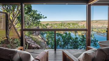 Gorgeview Room | Terrace/patio