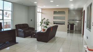 Living area - Casa-Hotel Bicentenario (Sucre)