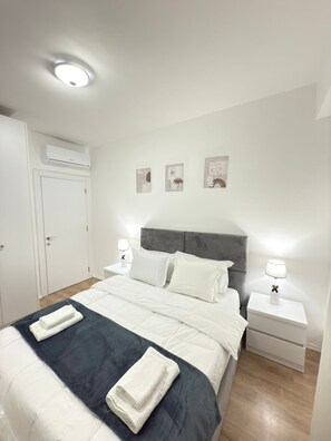 1 bedroom, iron/ironing board, WiFi, bed sheets