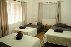 Economy Triple Room