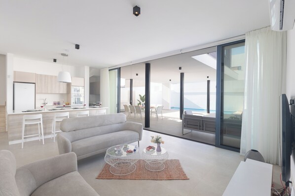 Smart TV, music library, video library