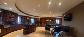 The Roundhouse - Bliss by the sea