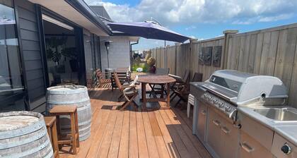 Papamoa Bliss: A Luxury Escape