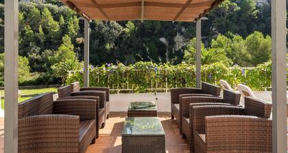 Apartamentos Alta Galdana Playa by Escape Home