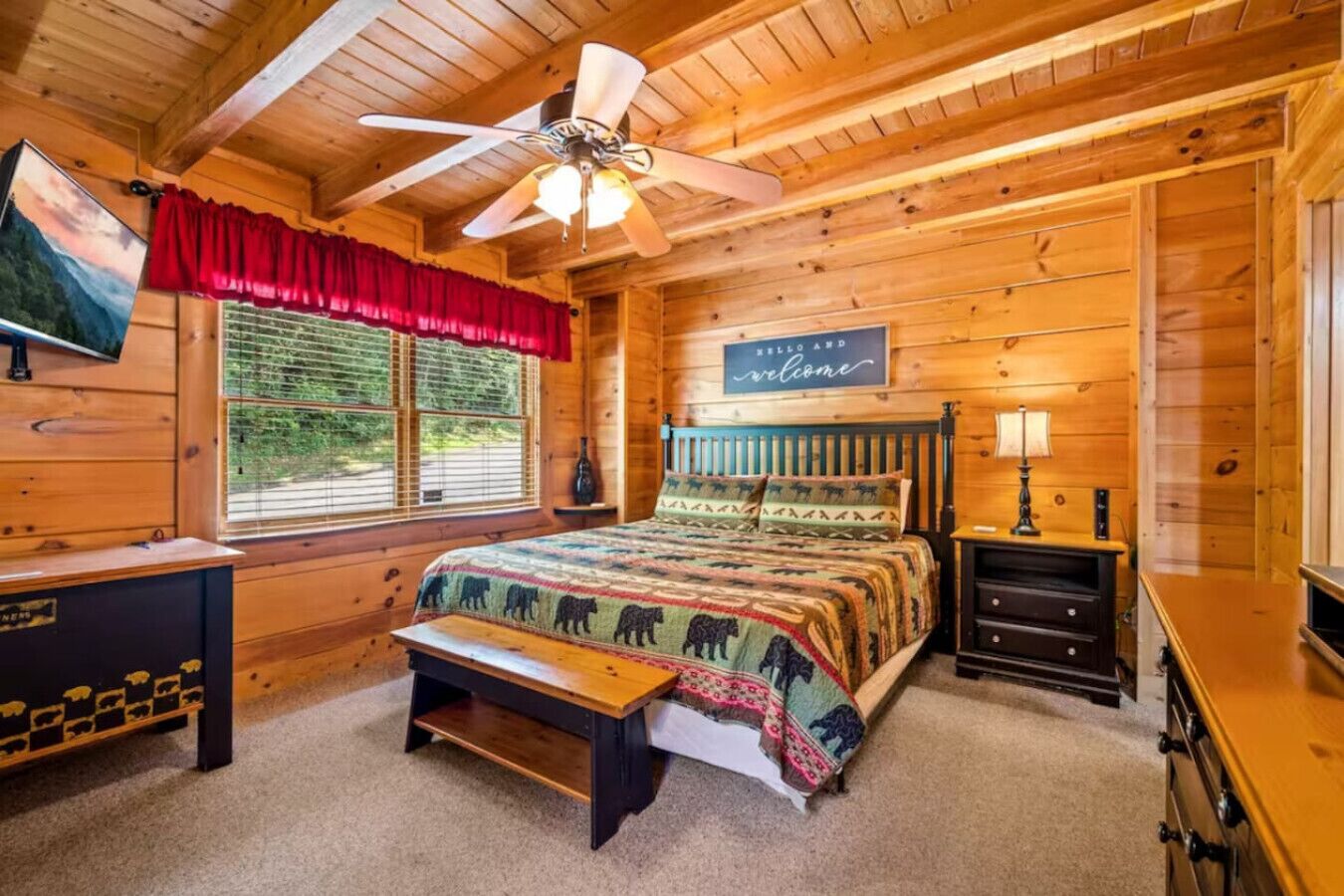 1 chambre, bureau, fer et planche à repasser, Wi-Fi