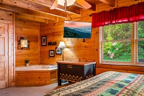 1 bedroom, desk, iron/ironing board, WiFi