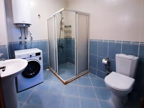 Bathroom - Ertem Homes (Datça)