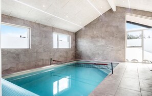 Indoor pool - Awesome home in Løkken with sauna (Løkken)