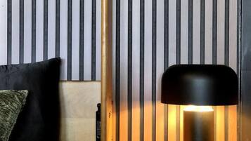 1 quarto, escrivaninha, ferros/tábuas de passar roupa, Wi-Fi