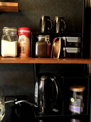 Coffee and/or coffee maker - Historic Stay @ The Daily Studio (Camarillo)