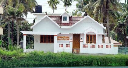 Namasthe Ayurveda and Yoga Retreat