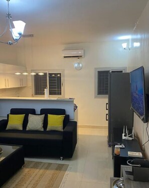 Interior - Good plan in Dakar, just perfect (Dakar)