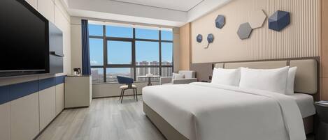 Business Room, 1 King Bed, Non Smoking