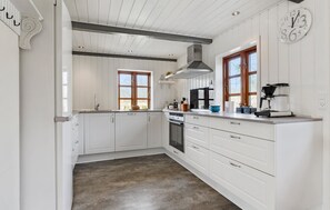 Kühlschrank, Herdplatte, Geschirrspüler